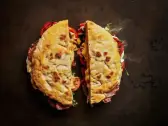 Picantino — Pepperoni de poulet, tomates fraîches, Tasty Panino Triolet
